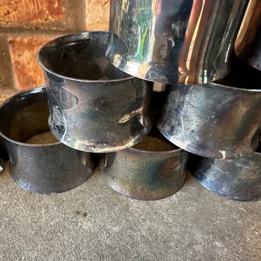 Vintage Silverplate Napkin Rings Set of 12 Concave Tarnish Patina Silver Tone